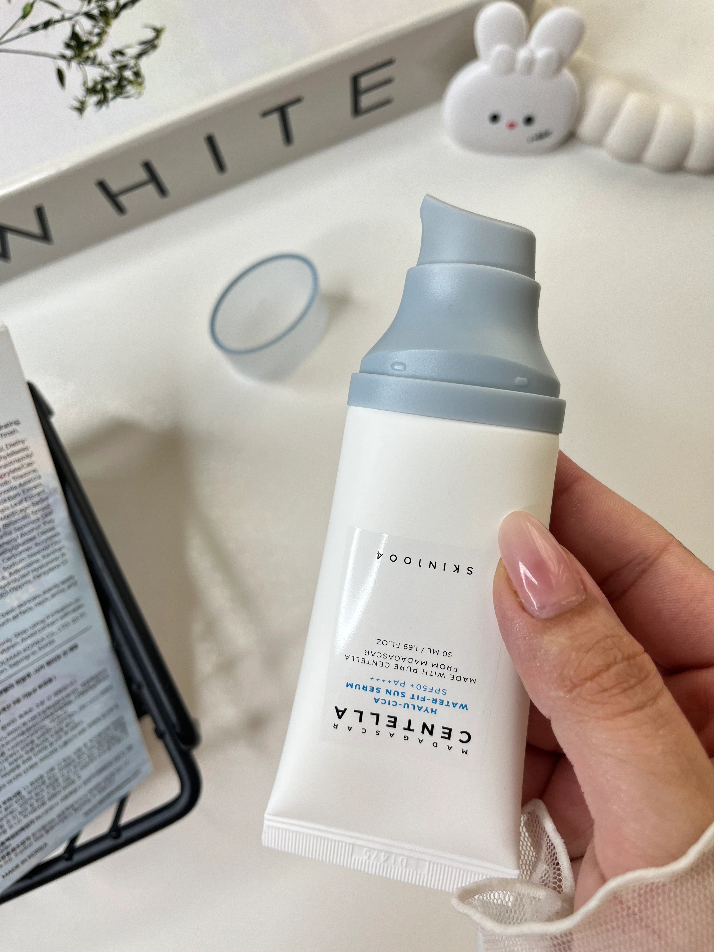 Centella sunscreen با SPF50 و بافت سبک