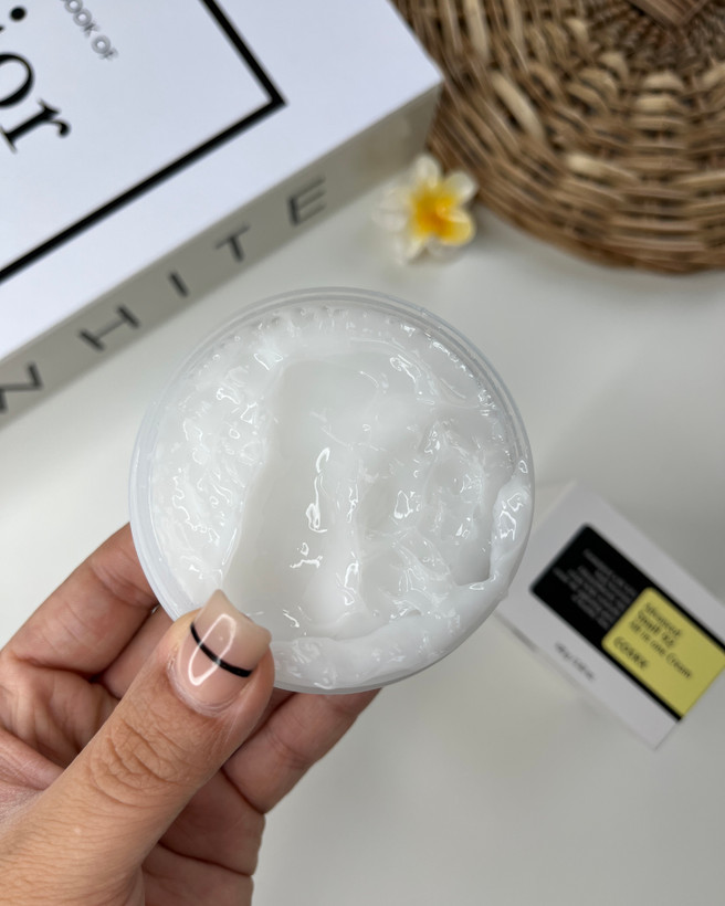 بهترین مرطوب کننده و آبرسان قوی پوست کوزارکس