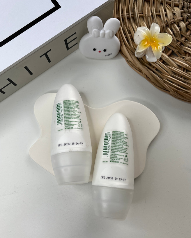 مام ضدتعریق بدون الکل و پارابن Simple مدل Kind To Skin