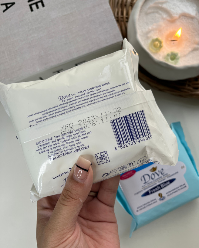 خرید دستمال مرطوب داو جهت ارایش پاک کردن داو Dove