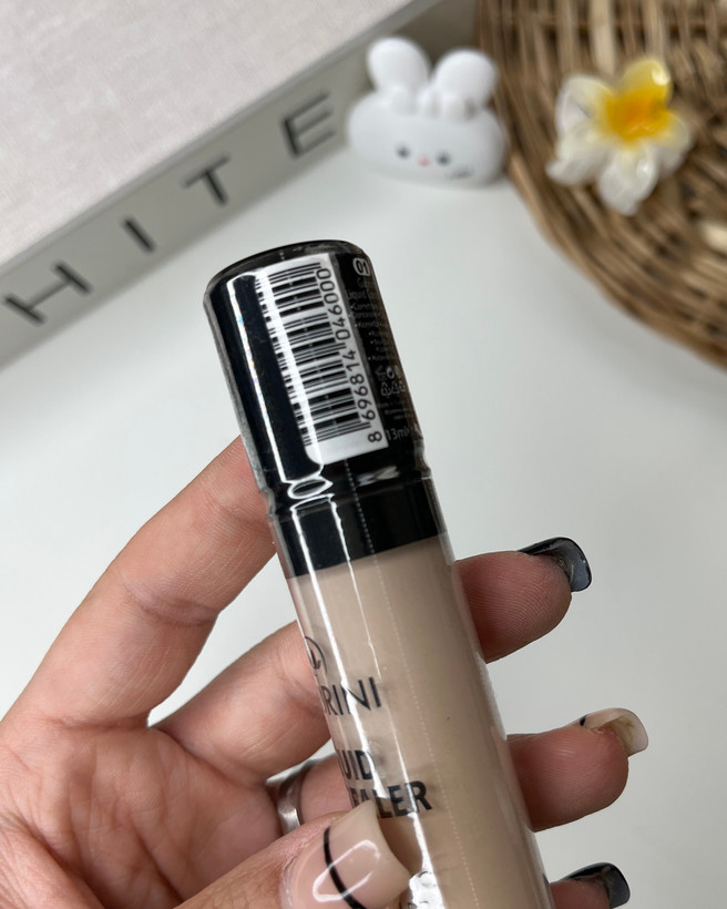 کانسیلر پوشاندن تیرگی، لک، جای جوش و ناهماهنگی رنگ پوست