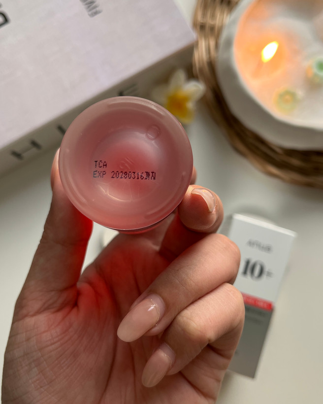 عکس سرم ضد لک و ضد تیرگی پوست Anua 10 Plus