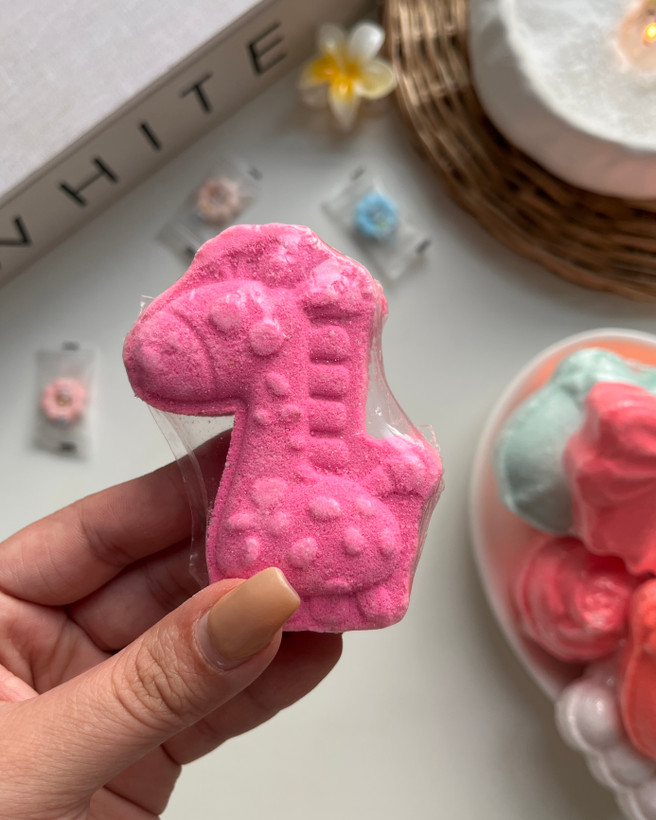 خرید ارزان قیمت کوکتل پدیکور پا جهت رفع ترک پاشنه پا و نرمی پوست پا