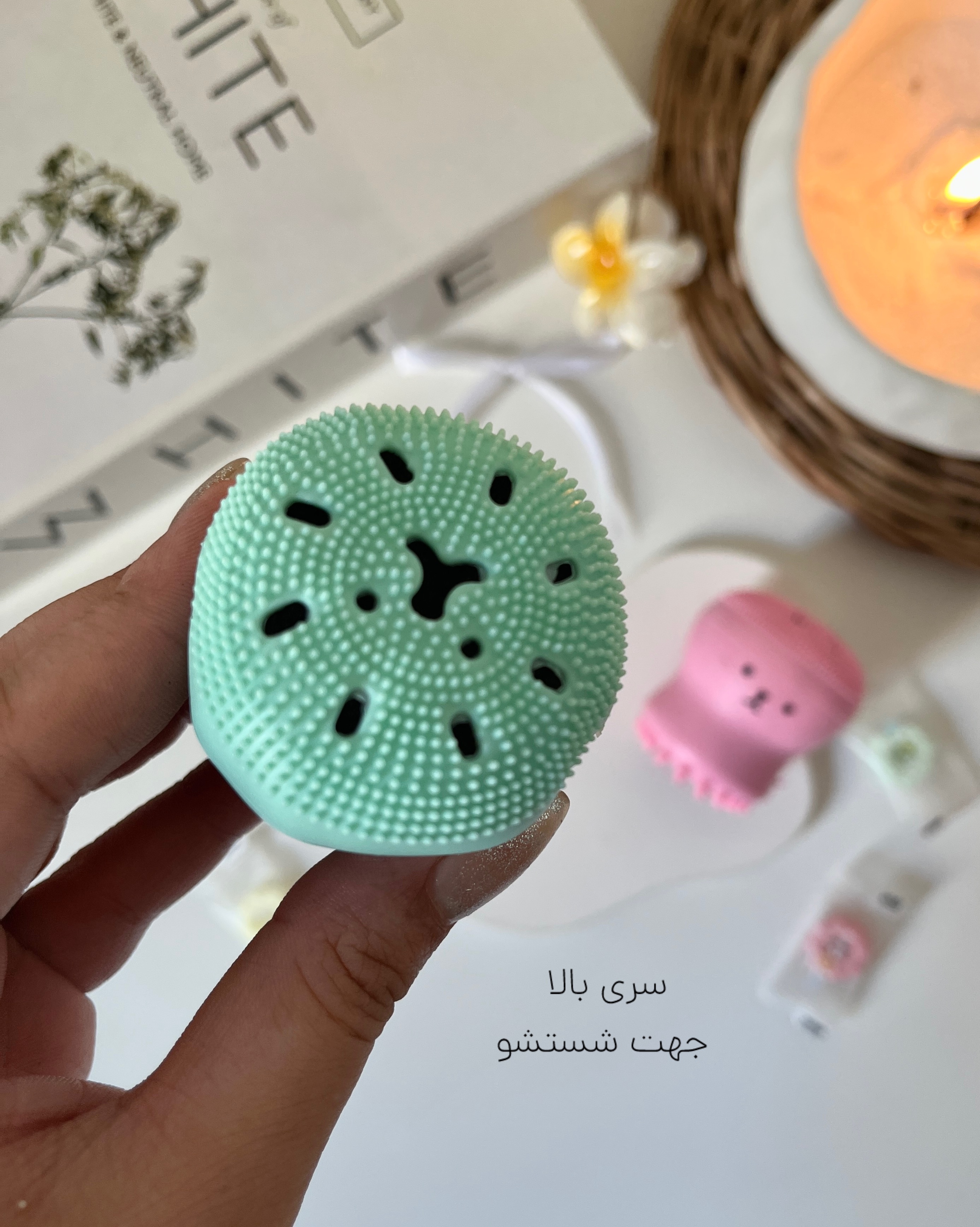 فیس براش مینی سیلیکونی با طراحی بامزه اختاپوس مناسب استفاده روزانه