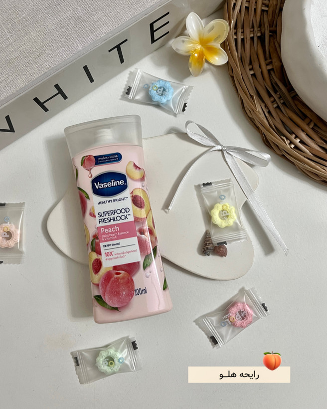 تصویر حرفهای لوسیون میوهای وازلین مناسب سایت فروشگاه ساریماه بیوتی