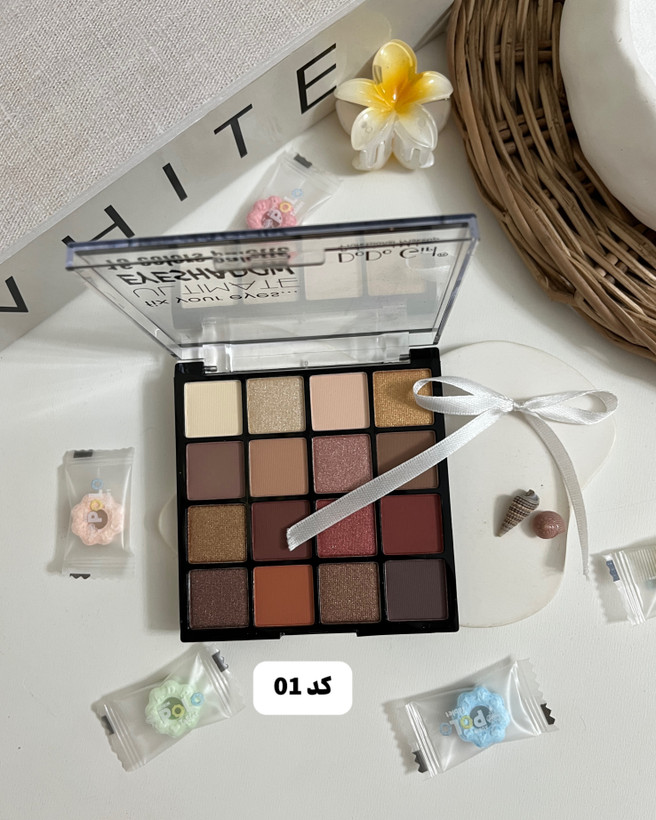 سایه چشم مات با بافت مخملی، blend راحت و کیفیت بالا مخصوص آرایش چشم طبیعی