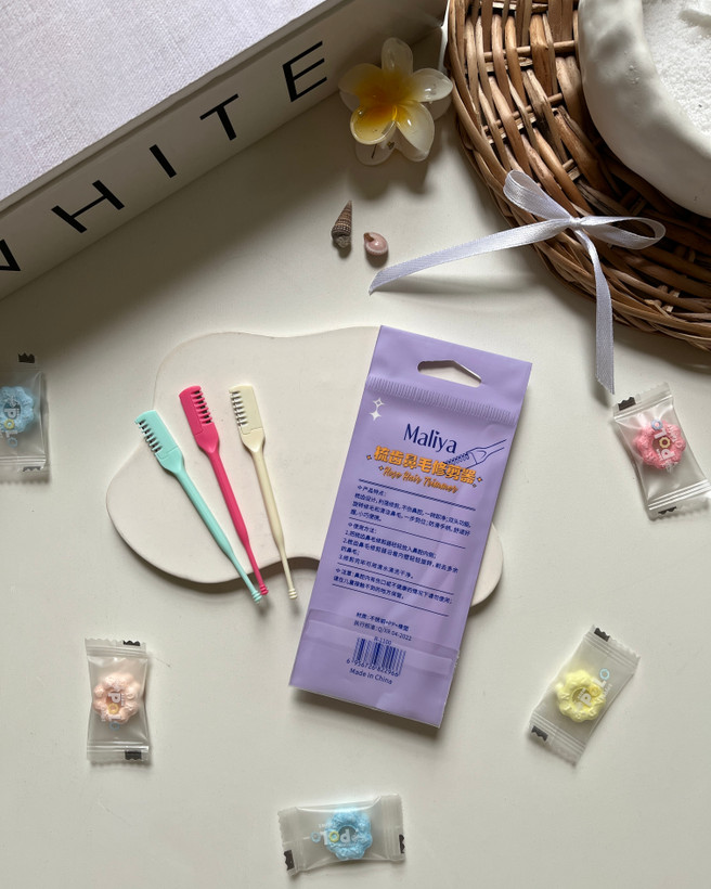 اصلاح راحت و ایمن موهای بینی و گوش با تیغ استیل ضد زنگ و سری گرد محافظدار