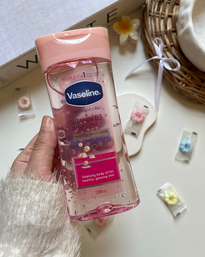 نرمکننده پوست و افزایش لطافت و شادابی با رایحه ملایم صورتی