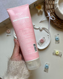 خرید نمک حمام بدن حاوی هلو بیوآکوا BIOAQUA نرم کننده و روشن کننده پوست