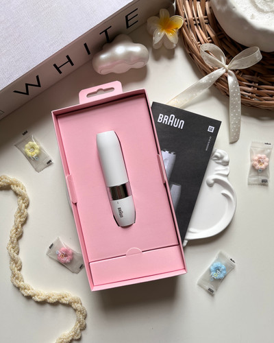 شیور براون ماشین اصلاح صورت بانوان براون Braun اصل باتری خور مدل حرفهای با تیغه های استیل ضدزنگ و قابلیت تنظیم براش برای اصلاح دقیق رفع سریع و آسان موهای زائد صورت