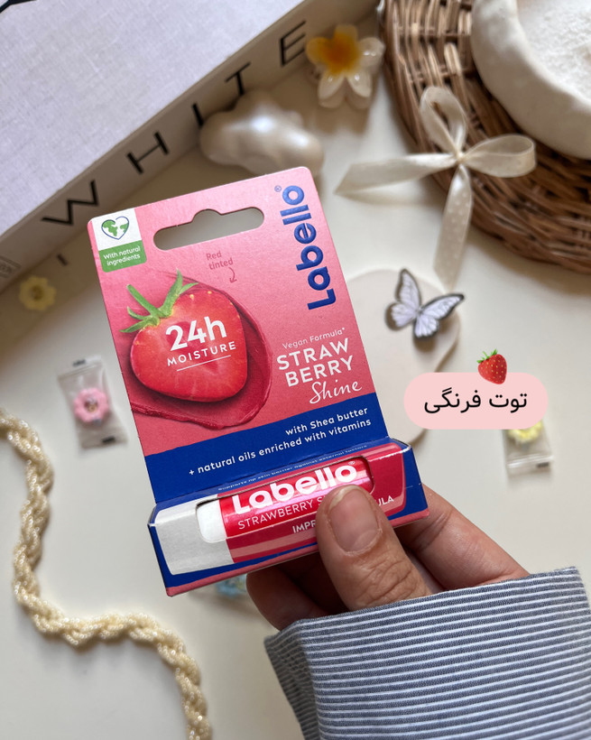 خرید بالم لب توت فرنگی لابلو اصل و اورجینال ابرسان پوست لب