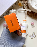 خرید ضد آفتاب مینرال سیمپل SPF50 بیرنگ مناسب پوست حساس و روزانه
