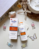 خرید ضد آفتاب مینرال سیمپل SPF50 بیرنگ مناسب پوست حساس و روزانه