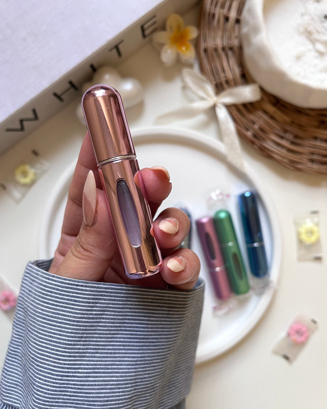 اسپری اتومایز عطر جیبی قابل شارژ با ظرفیت ۵ میلیلیتر مناسب استفاده روزانه