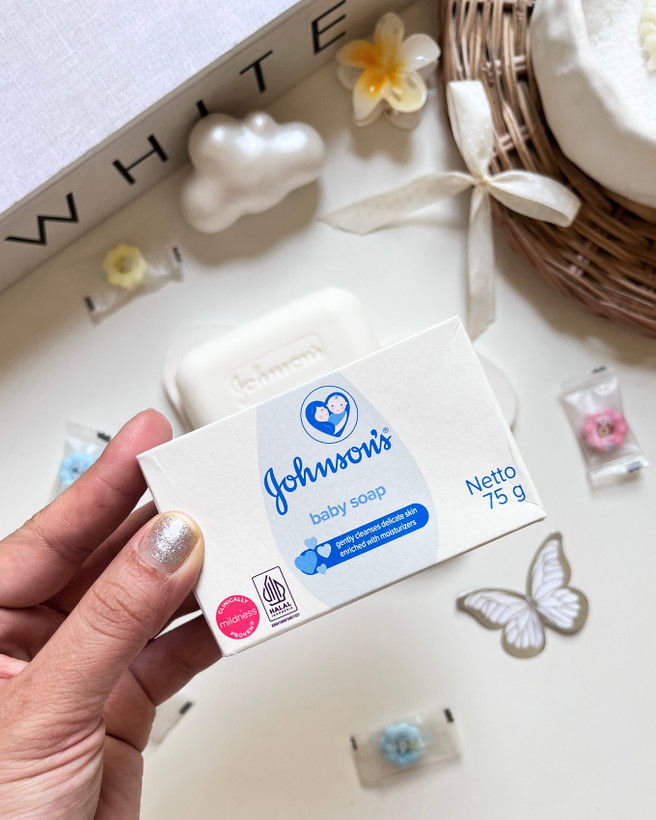 Johnson Body Soap شوینده ملایم بدن برای انواع پوست