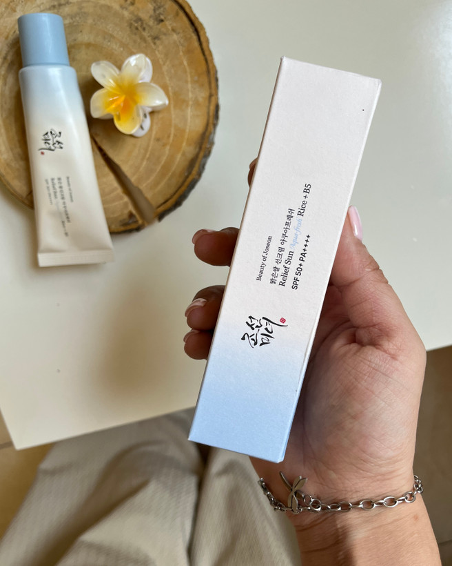 ضدآفتاب اصل کره بیوتی اف چوسان مدل Aqua Fresh آکوا فرش مناسب پوست چرب و ختلط با فیلترهای پیشرفته محافظ اشعه UV حجم ۵۰ میل