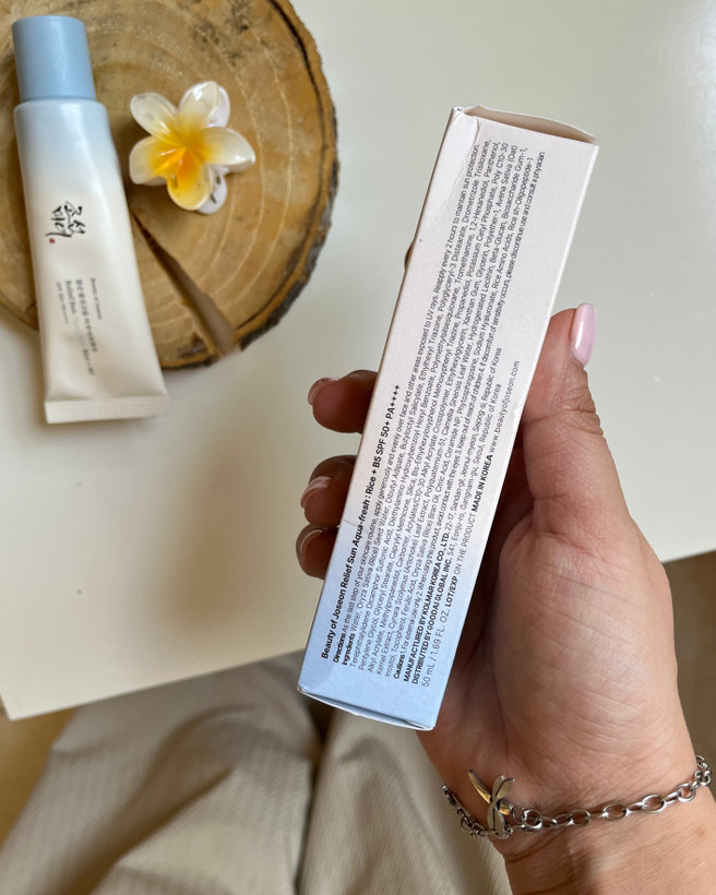 ضدآفتاب اصل کره بیوتی اف چوسان مدل Aqua Fresh آکوا فرش مناسب پوست چرب و ختلط با فیلترهای پیشرفته محافظ اشعه UV حجم ۵۰ میل