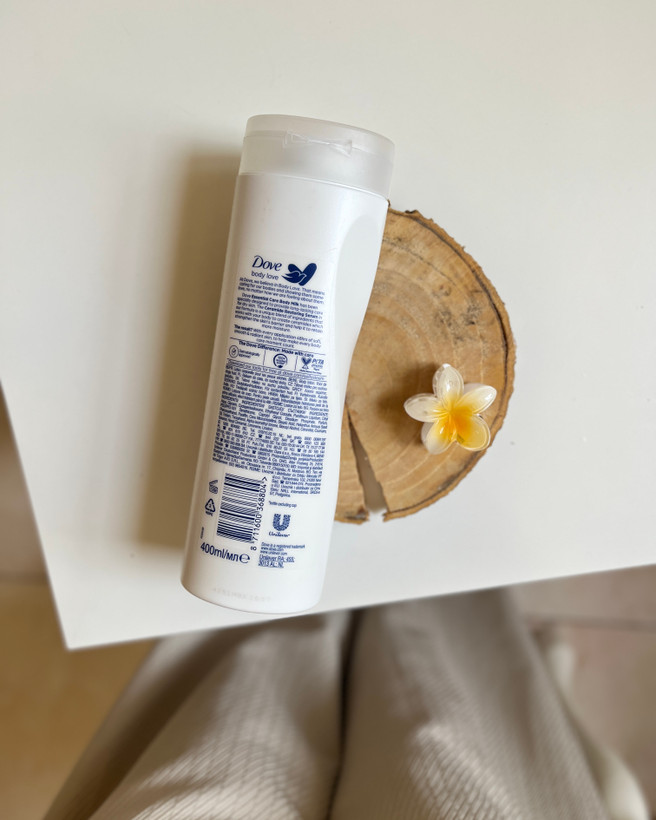 لوسیون Dove اورجینال با فرمول DeepCare شیر و تمیزی ملایم