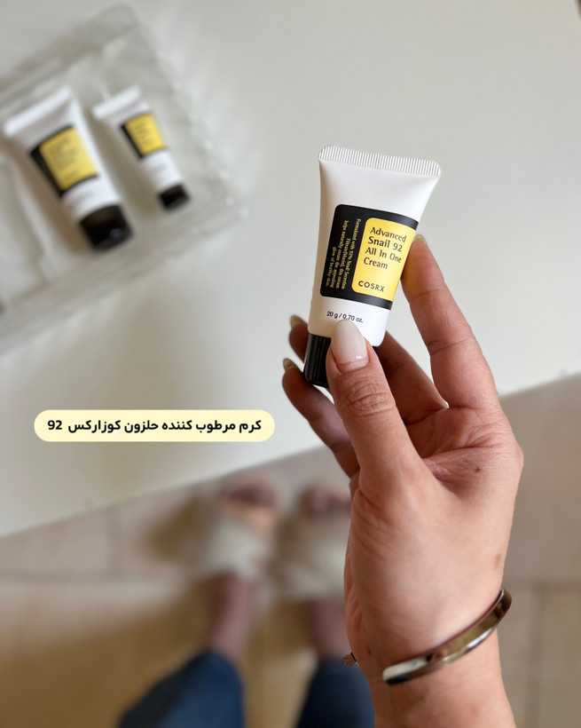 کرم دور چشم حلزون کوزارکس پپتاید مناسب مراقبت از پوست اطراف چشم